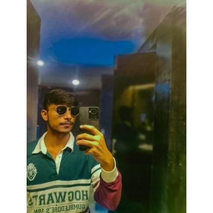 kingdom_derek's profile picture. 