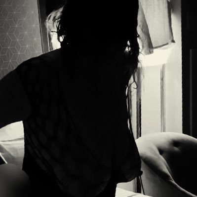 40 something hotwife vixen, lucky in love with my stag, who makes my fantasies cum true. ♠️