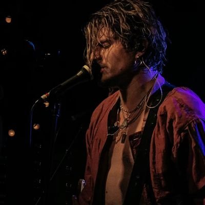 _luci_Moonlun's profile picture. Telegram - https://t.co/DlpWG5Hgxt