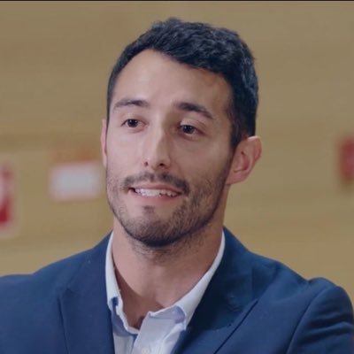 Occupational therapist. PhD in Biomedicine. EULAR HPR Committee member