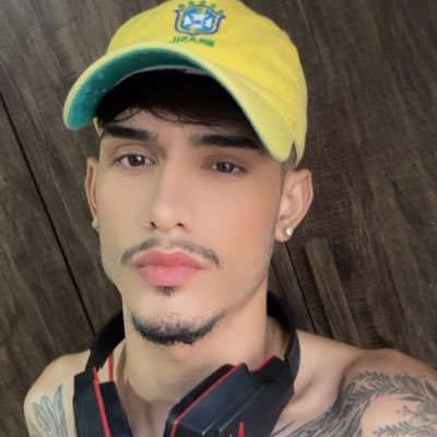 Só para os íntimos dos íntimos🤏🏻 Aqui eu falo o que eu quero sem medo de ser preso .