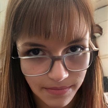 @tiktok : re pegado(no preguntes  numeros)
snapchat : si tengo
instagram: no me dejan

Moreno Ratios player