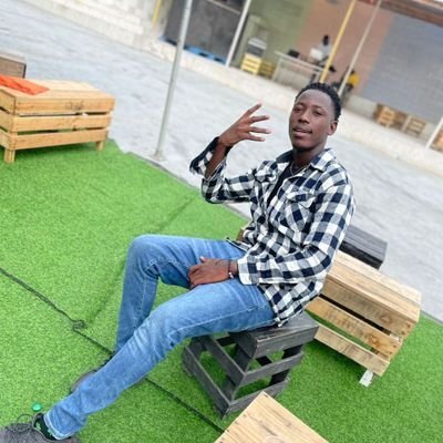 ElienKerry16472's profile picture. 