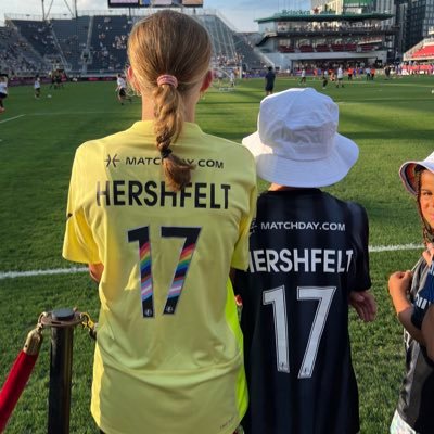 KateErinF's profile picture. Washington Spirit.  Iowa Women’s basketball     🌈🌈🌈🌈