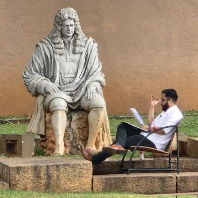 Particle Cosmologist @UniofNottingham| Interested in Big Questions❓|PhD from @IUCAAstro|Physics|Mathematics|Music|Cricket|Hiking|Cafe|Fashion 🌌⚫⏳🏞️ ☮️🇮🇳🇬🇧