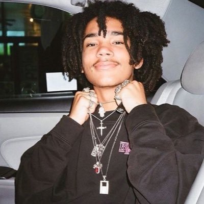 xoAtez's profile picture. 