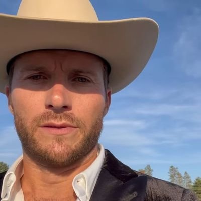 ScottEastw94420's profile picture. 