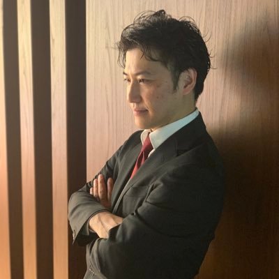 kishidan_1's profile picture. 株式会社Joyn代表取締役l兵庫県出身l パティシエ→バーテンダー→SIer→人材営業→30歳で起業l 人生を楽しむ為に仕事を頑張るl飲食,営業代行,不動産仲介,人材紹介,イベント運営,コミュニティバー|世の中に目標を持ってチャレンジする人材を増やす！1000人以上のキャリア支援を行なってきました！