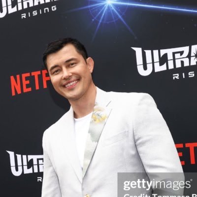 Christopher Sean ๐บ๐ธ ๐ฏ๐ต Profile