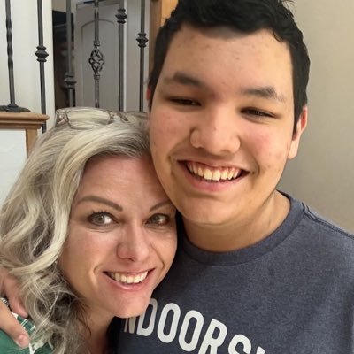 mama bear to 5. I work with special needs children & blessed to be taught by my incredible youngest child that happens to have autism. #autismadvocate #kaiism
