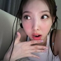 wqoeiwqoie (@vooooootarforev) 's Twitter Profile
