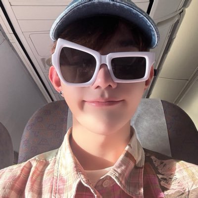 _zerose_moa's profile picture. 完整版万部独家酒店偷拍资源👉 https://t.co/2ZsZsT3pZP