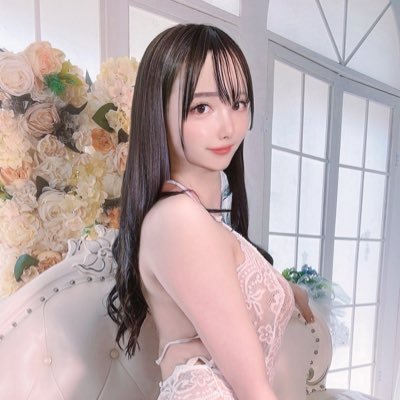 YYoshiguch1109's profile picture. 