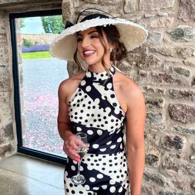 Scottish Racing Academy tutor š“ó §ó ¢ó ³ó £ó “ó æ| Equine sports massage therapist šš¾| Geologist of sorts šŖØ | all views are my own