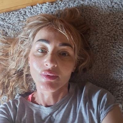 aida_djulovic's profile picture. I love the sea, wind, waves, sun. I love the smell of vanilla i coconut. I love yoga.