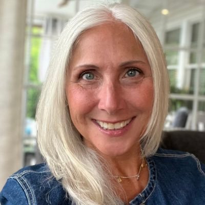JKrewson_Thrive's profile picture. Christian. Blessed Wife and Mother.RN.