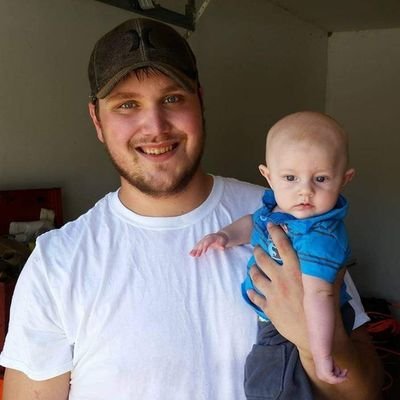 Southern guy that loves music and is pretty easy going.....so don't be a dick be nice, life is to short and your far from perfect to judge others! ✌️