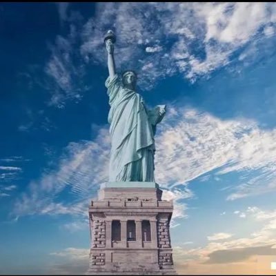 Meta_1932's profile picture. 美好的风景在路上，有趣的灵魂在酒桌，古来圣贤皆寂寞，唯有饮者最长情。 Since ancient times, all saints and wise men have been lonely, and only drinkers are the most affectionate.