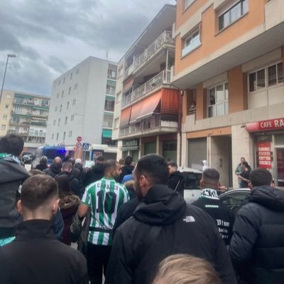 Cuenta tirada de @c1907rbb_. Beticismo y nacional socialismo son alegría 💚. @c1907mutuals 👈