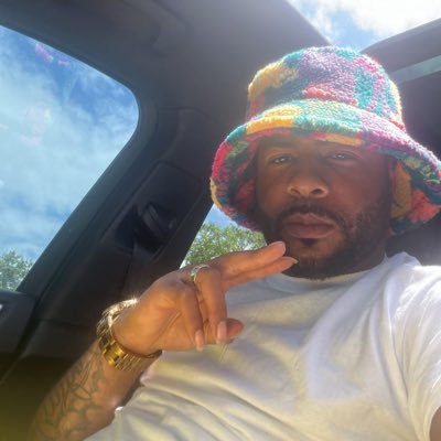 The money already printed you just gotta go get it…. 💰🏃🏾♂️ #PHIL4:13🪽#Him😎#Entrepreneur👷🏾♂️ #AGE#AdvanceGreenEnterprise #904FloridaBoy🌴#RN4L#