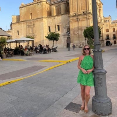 Ruthanne Baxter Profile