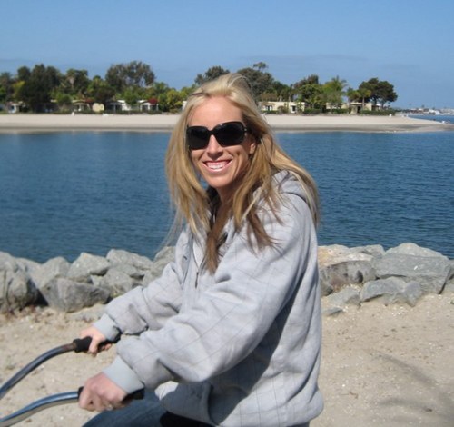 maureenground's profile picture. 