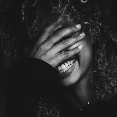 Nandukiskaro's profile picture. 📚 💕 || 🧡Perfume enthusiast || books ||🤍#