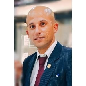 Cubano, Militante del Partido Comunista de #Cuba🇨🇺. Director de Logística y Transporte Cubanacan SA