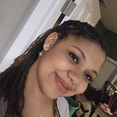 Mom, Crystal Gem,
Twitch Affiliate🦋 | new series: https://t.co/UgJXiepazI