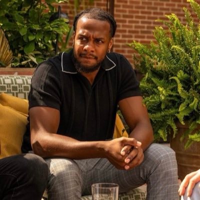 Samford University alumni , Lexington Kentucky native, Professional athlete. Owner of Debo’s Cleaning Service, Co-Owner of Setzers Fencing Company.