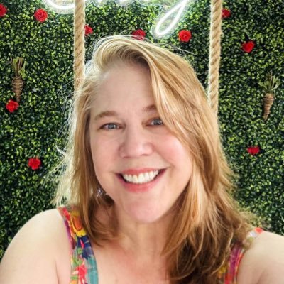 Public health journalist, photog & executive ed of @nationshealth. Deputy director of comms, @publichealth. @pubhealthwatch contributor 🎀