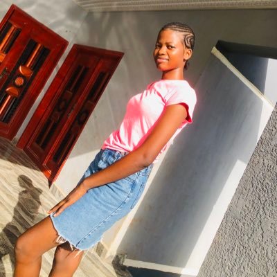 AnnabelleGi60's profile picture. 