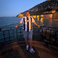 S A V A Ş ރ (@le_monde_paris) Twitter profile photo