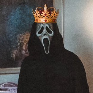 SusanneFlyHigh's profile picture. während sie das lesen ballere ich mir mies Crystal 😵‍💫 || Stolzer Fat Fighter 🥊