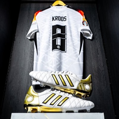 45_kroos's profile picture. Necessary Evil Executioner ||Bavarian|| Libra ♎️|| T. Kroos || || Burna Boy || Sark || LM10,RL9,JM42 JB22|| Soccer addict, Analyst and Coach|| OUTSIDER.