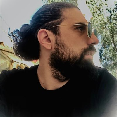 Buraya yazacak bi aidiyetim yok.
