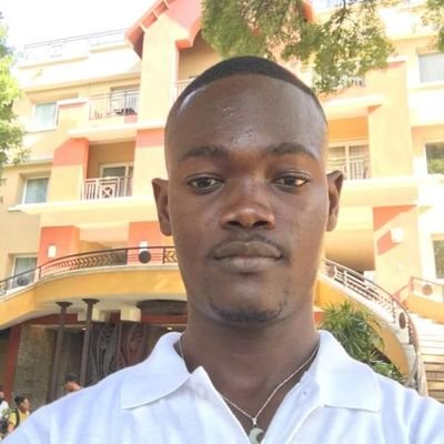 moun nan tout dimansyon mo a. Tout moun merite pou trete ak respè epi diyite.