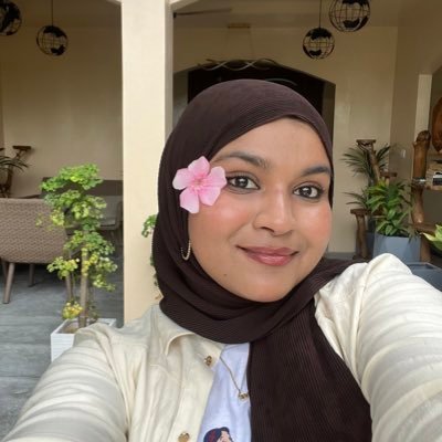 BA in political science and IR 🇲🇻 . food enthusiast. potterhead | 🐈 | volunteer #freepalestine