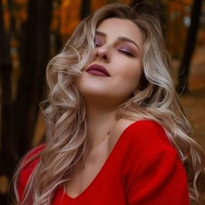 magic_of_life12's profile picture. Laughing like a baby, living like a queen 🤌❤️✨