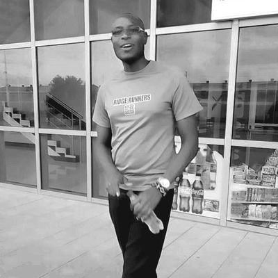 Born of A Spirit,
Football enthusiast,
@Manchester United Supporter,
Political Fanatic.
Green Energy Promoter,
Nature Lover.....