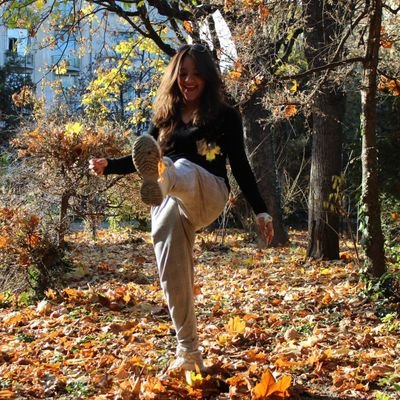 iamsarasaes's profile picture. This is you life, make every second legendary 💫