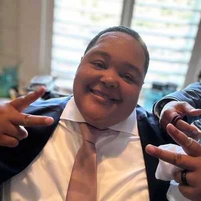 Transformational Inclusion Strategist 👨🏽💻✊🏽🏳️🌈 | Educator 👨🏽🏫| Entrepreneur🤳🏽| Doctoral Student 📚 | @_hamptonu & @odu Alum 👨🏽🎓