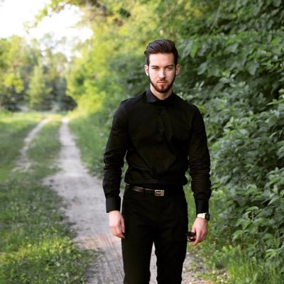 friend of the Holy Spirit 🕊/son of major @prophetdrdanso (other account for more posts @mrseanaddison)