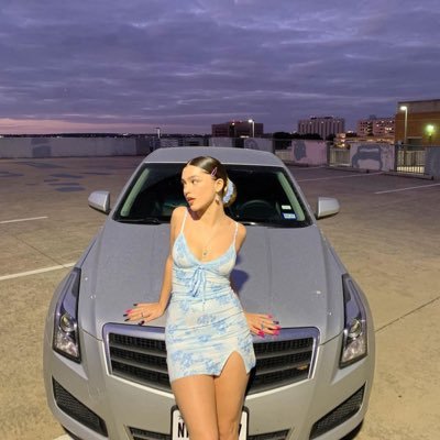 kender_angieeb's profile picture. I’m on Instagram and Facebook to help people financially especially disabled and less privileged people.