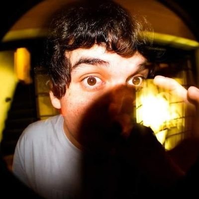 Ex alumno del San José, Lic. en Ciencias de la Comunicación UCA, Papá y Mamá, Lucila es todo, hincha de Cerro, católico @eltoquepy_