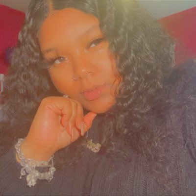 loveME_London's profile picture. I like money & making jokes. Barb 🎀 Beyhive 🐝 Navy ⚓️ & Wale 🌙