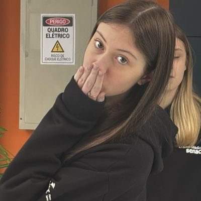 manumohr_'s profile picture. 