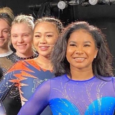 gymfan, swiftie, teacher trying to keep my gymnastics-fan life separate from my real one 💫 ucla fan first, but really I just love gymnastics.