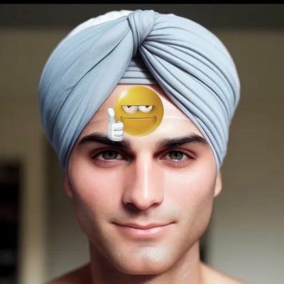 PatFoodCatFood's profile picture. Julliard-trained dermatologist