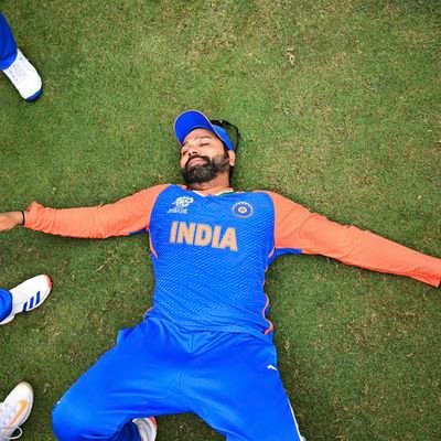 honeybhati09's profile picture. Every day is a new beginning, take a deep breath and start again. Smile :) Never give up! Dream it possible.🇮🇳🇮🇳
